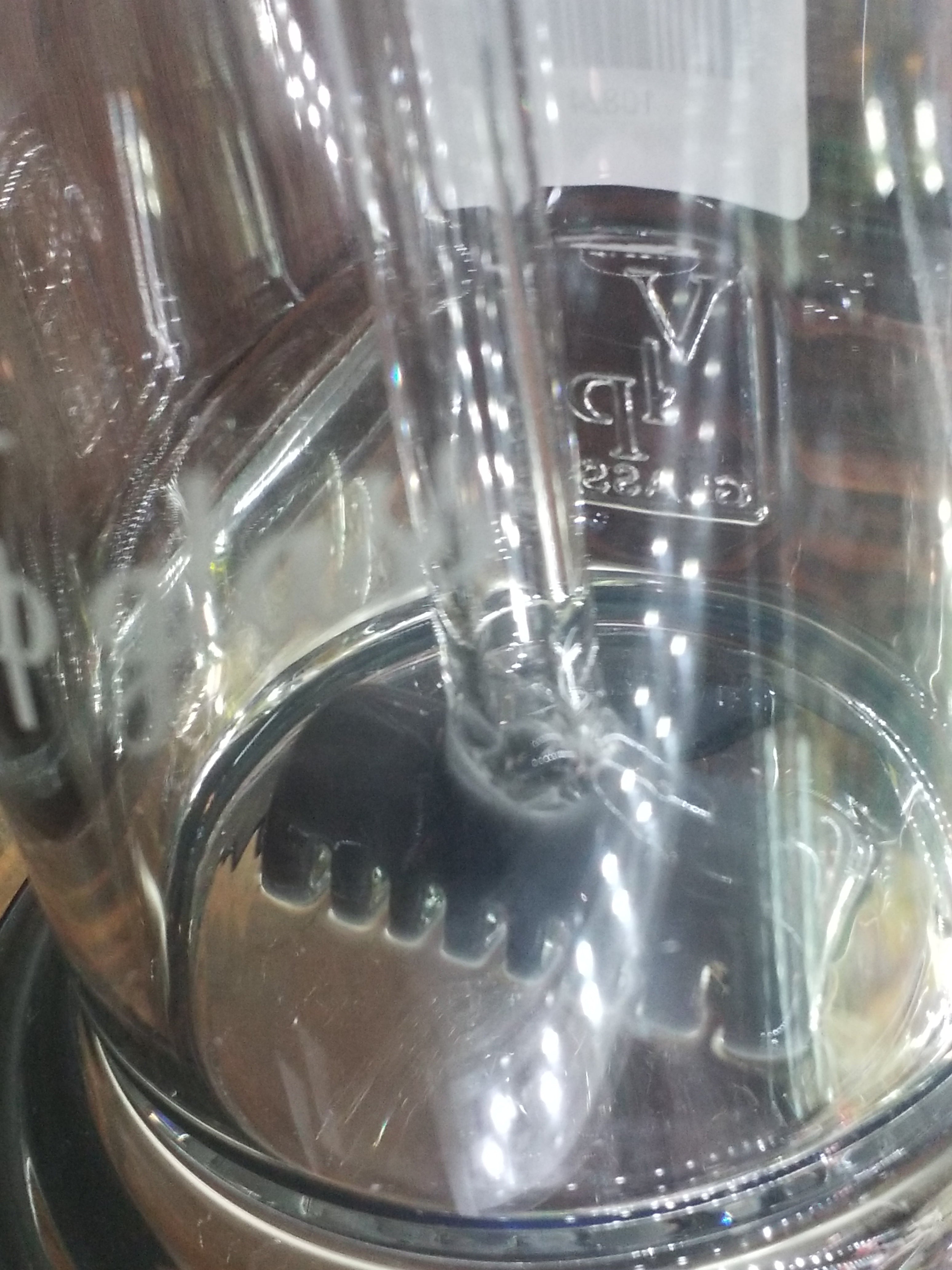 Waffer Perc Rig/Shower Head Abejas VIP Glass