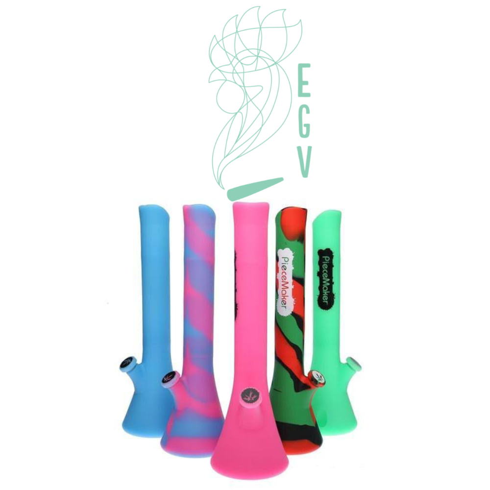 KAHUNA SILICON WATER PIPE BY PIECE MAKER